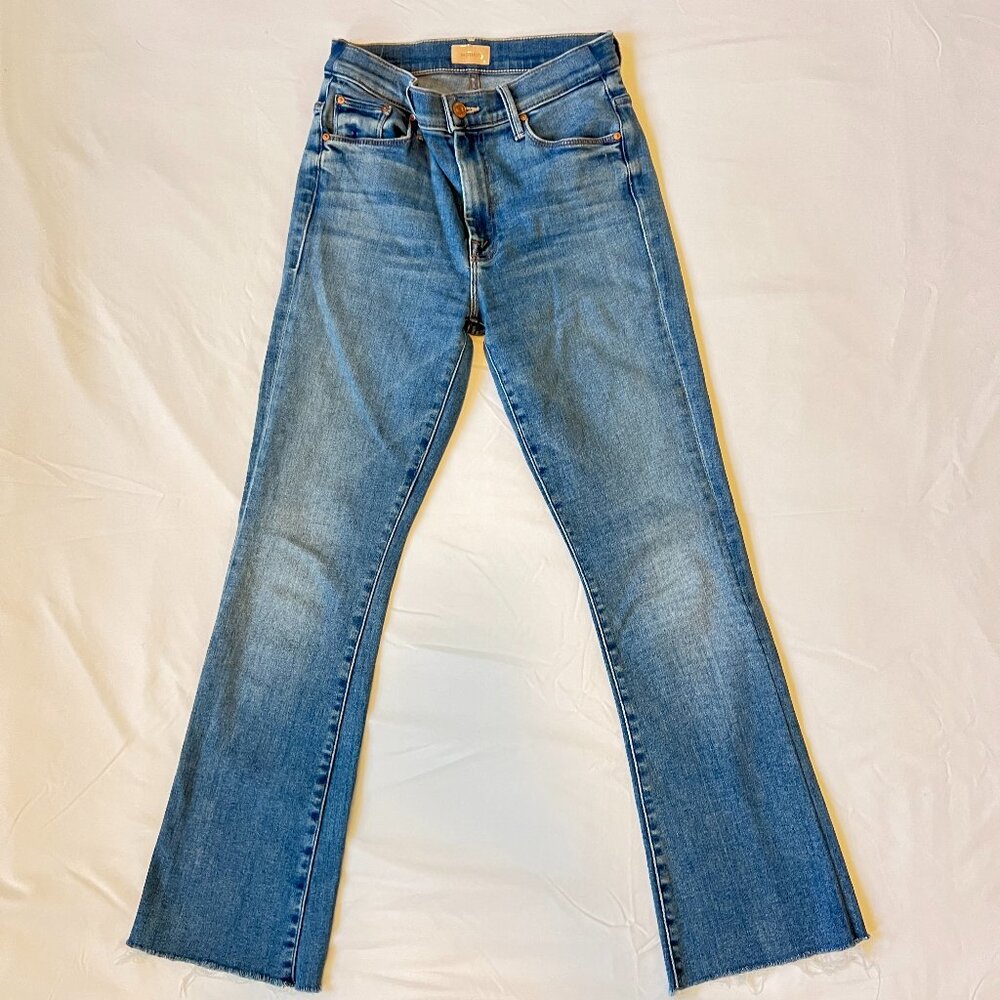 MOTHER Weekender Fray Jeans Size 27 in Groovy Kind of Love